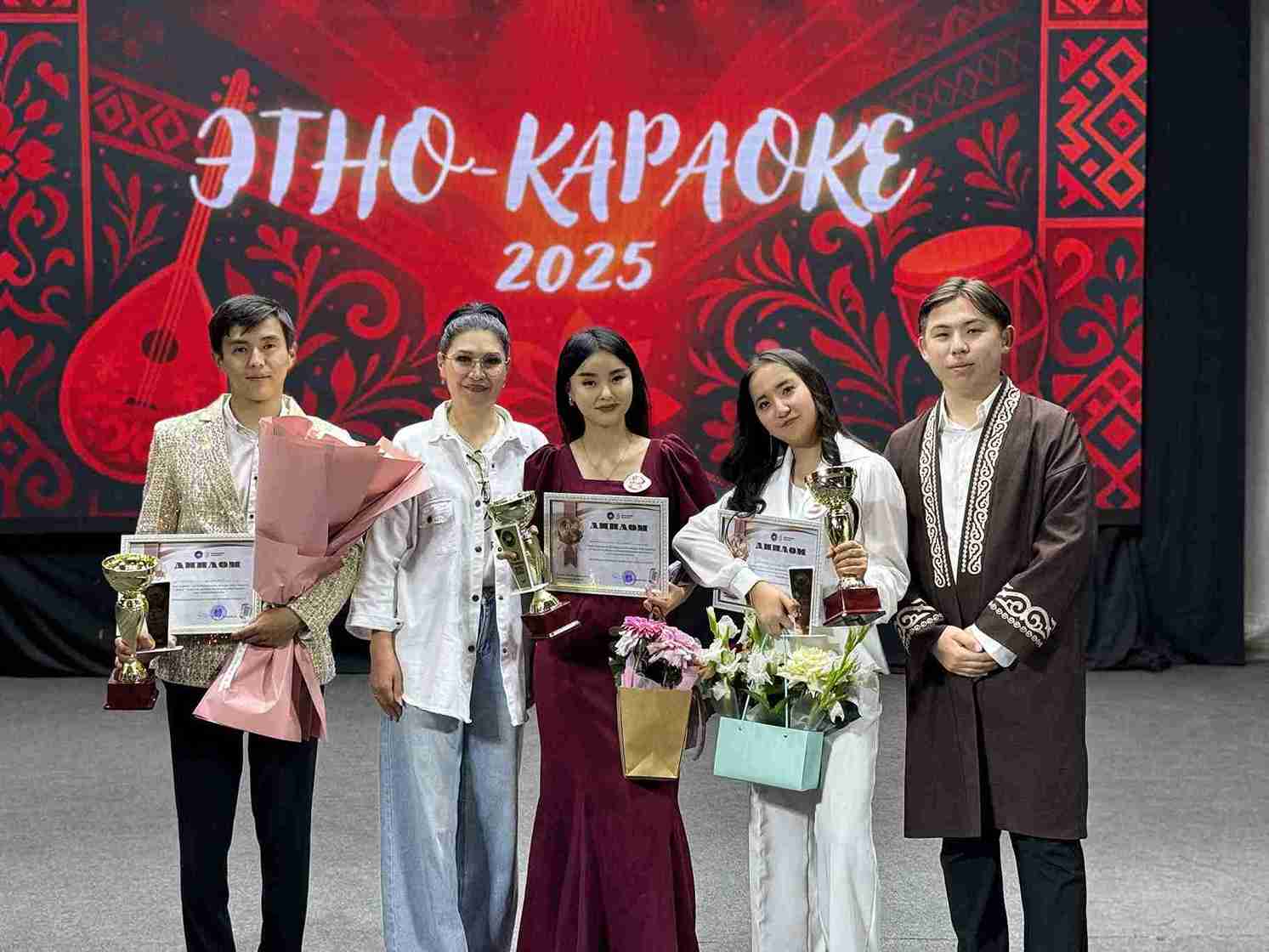«Где песня и дух слились воедино – Этнокараоке 2025!» (1)
