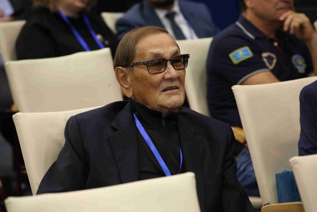 Делегация КАСУ приняла участие в работе форума «Altay Invest 2025» (1)