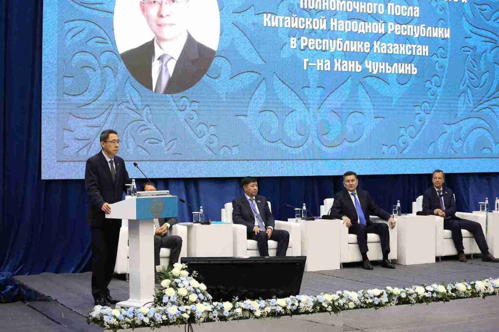 Делегация КАСУ приняла участие в работе форума «Altay Invest 2025» (7)