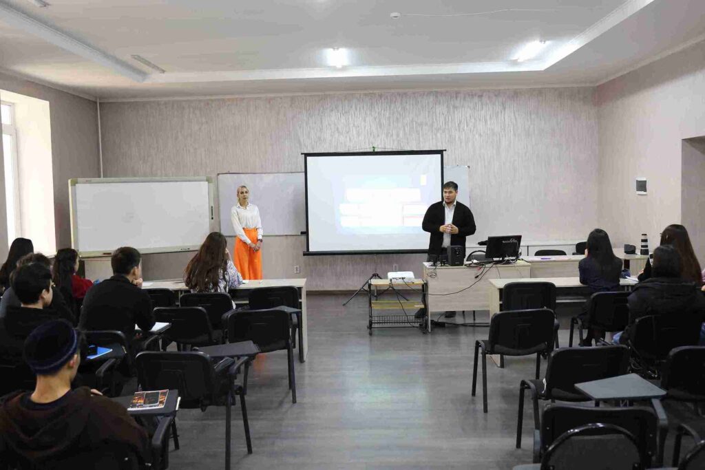 Как защитить себя и общество встреча в КАСУ при поддержке Управления по делам религий ВКО (3)