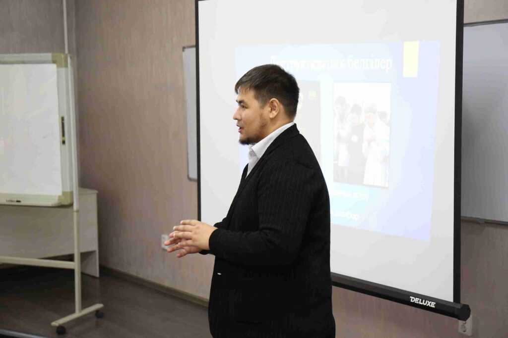 Как защитить себя и общество встреча в КАСУ при поддержке Управления по делам религий ВКО (4)