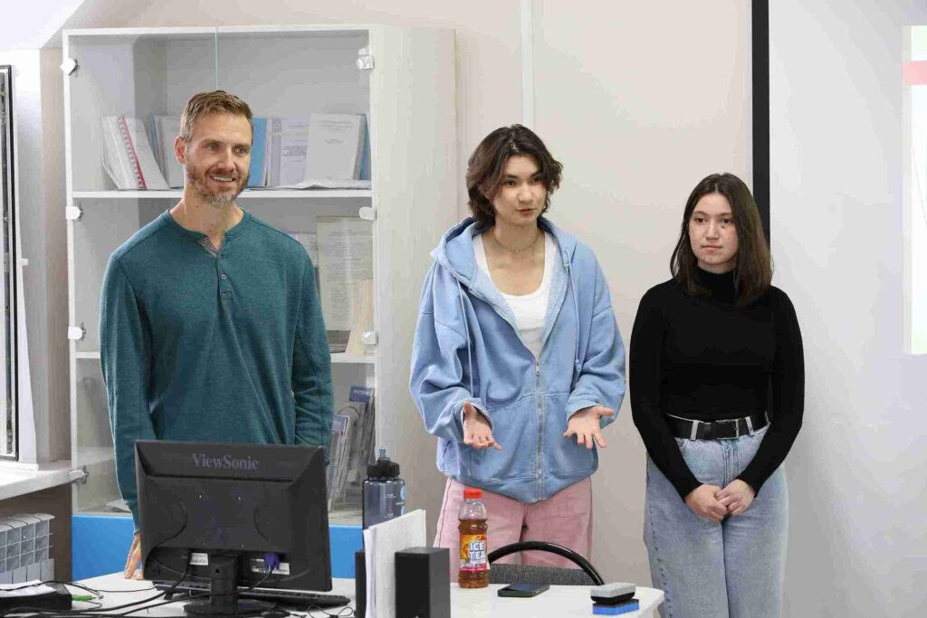 Сентябрь в КАСУ новые горизонты международного образования (4)