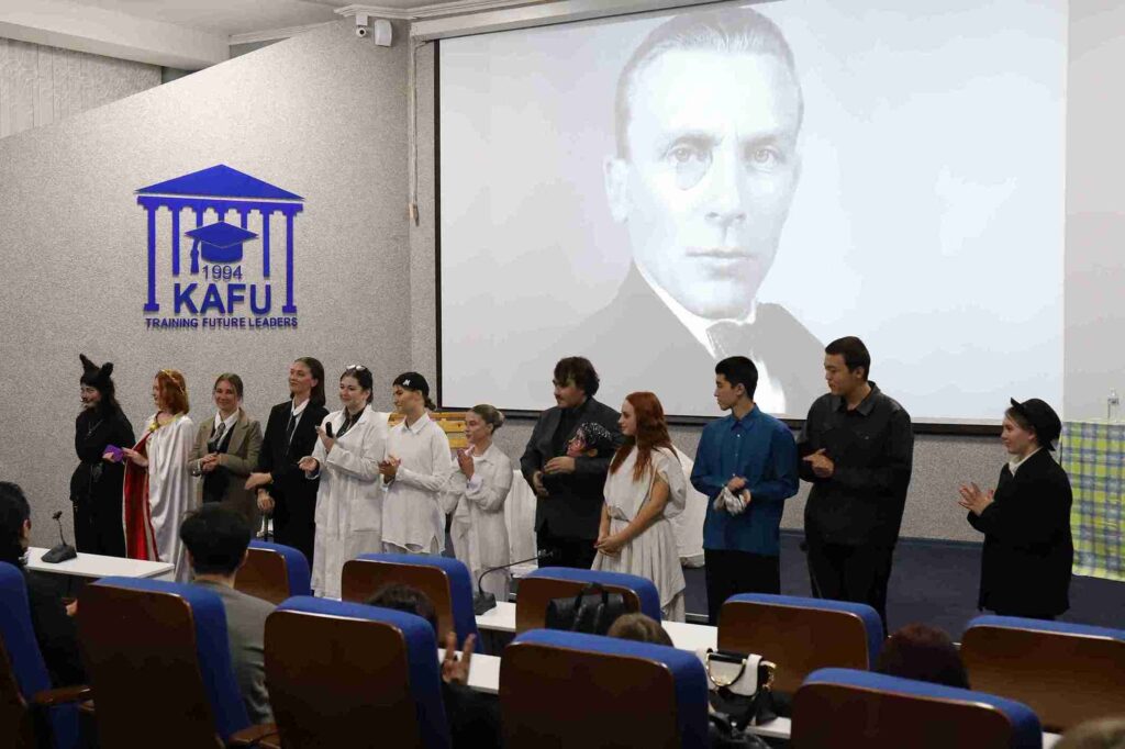 Театральная постановка по роману М. А. Булгакова «Мастер и Маргарита» в КАСУ (15)