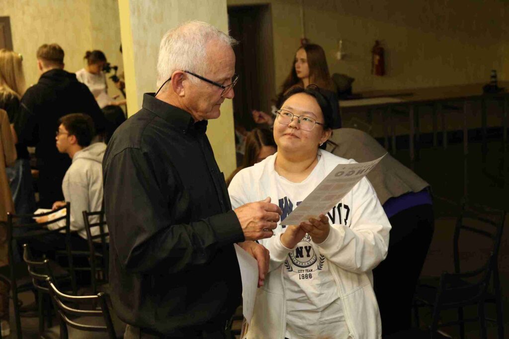 В КАСУ прошло посвящение первокурсников Американской программы (8)