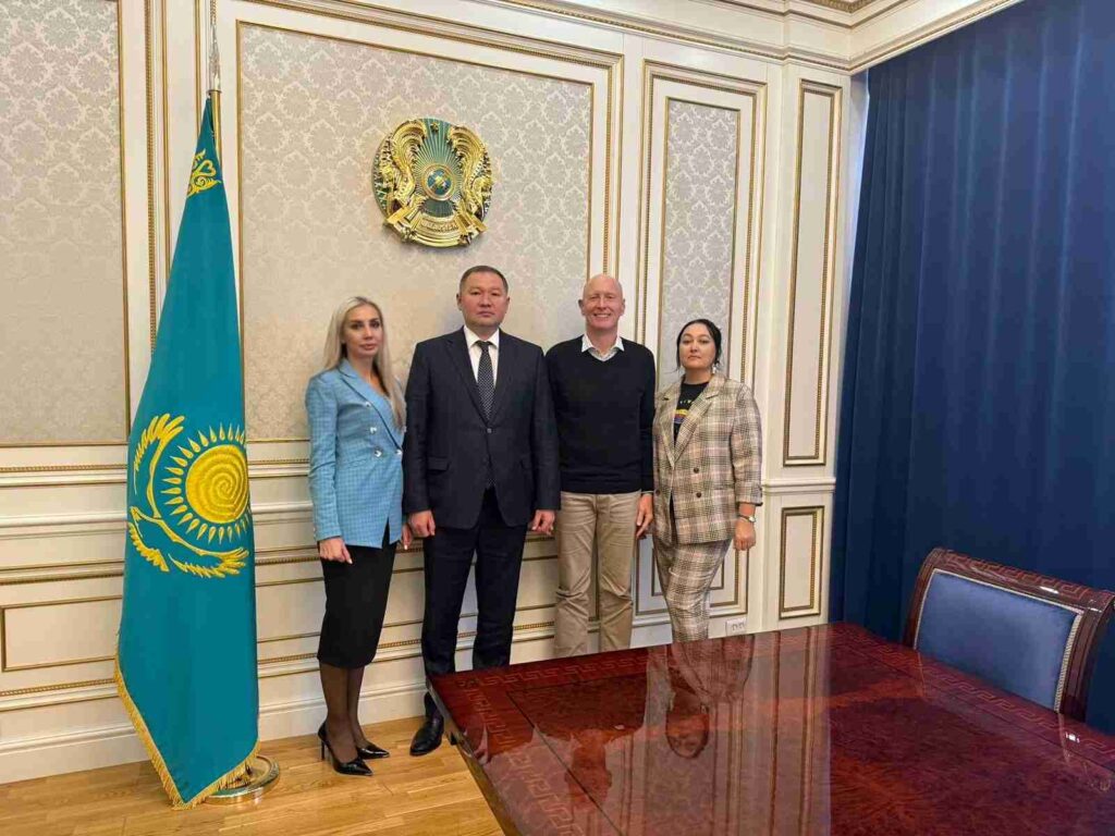 Встреча представителей КАСУ и Областного акимата (1)