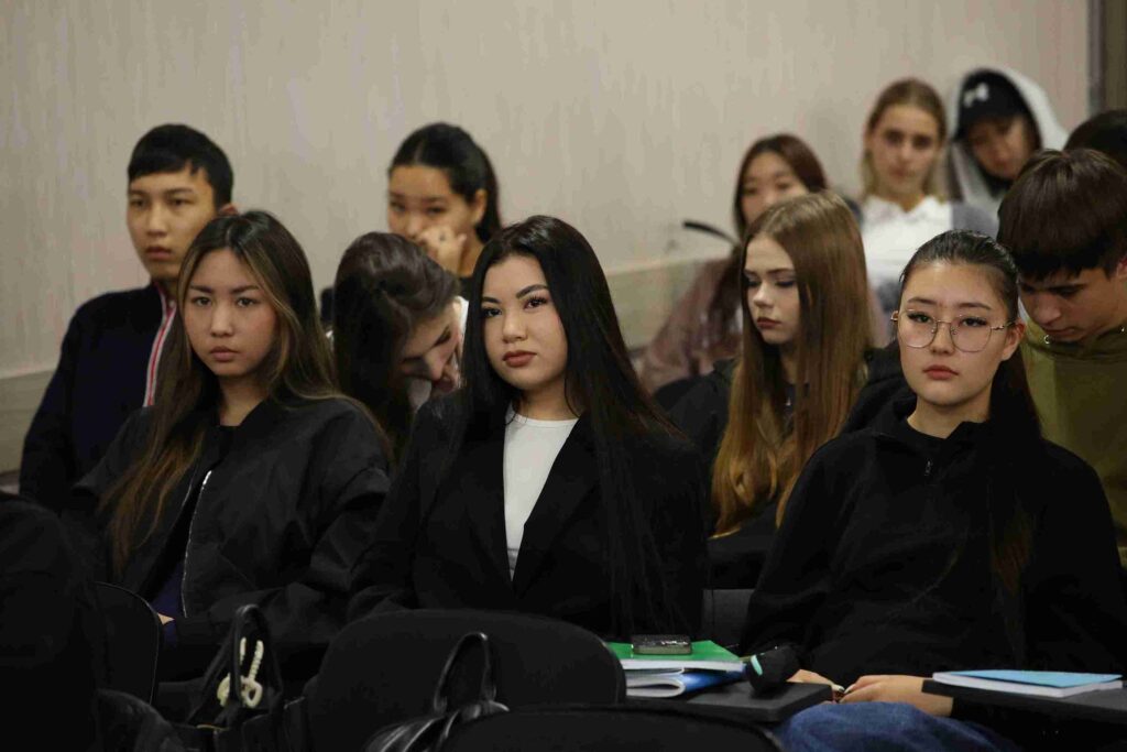 Встреча студентов КАСУ с молодежным крылом «Жастар Рухы» партии «Аманат» (1)