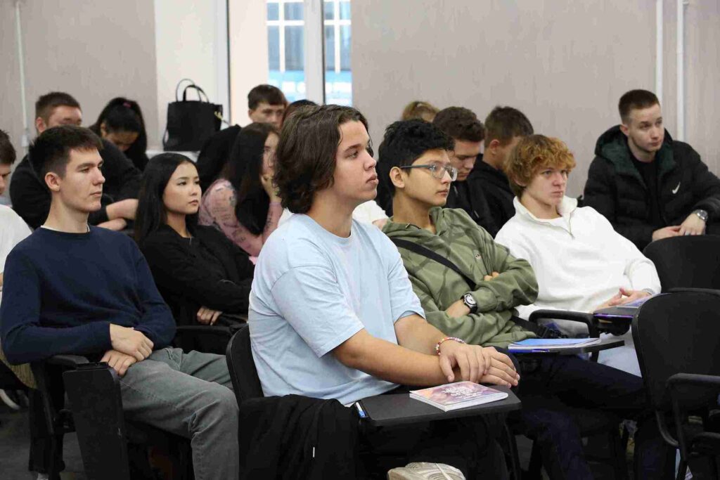 Центр исследования проблем религии вновь встретился со студентами КАСУ (9)