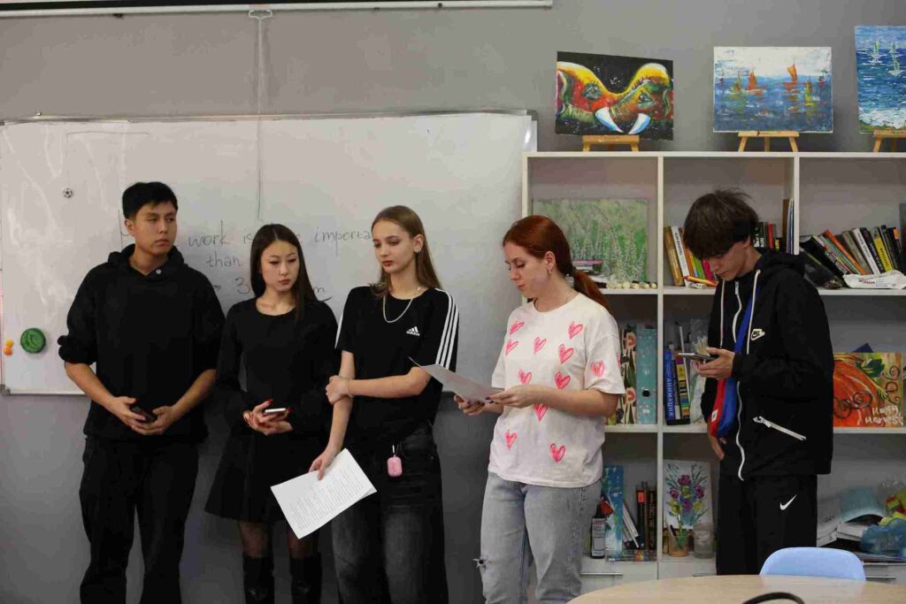 Дискуссия о ценностях современного общества состоялась в КАСУ (2)