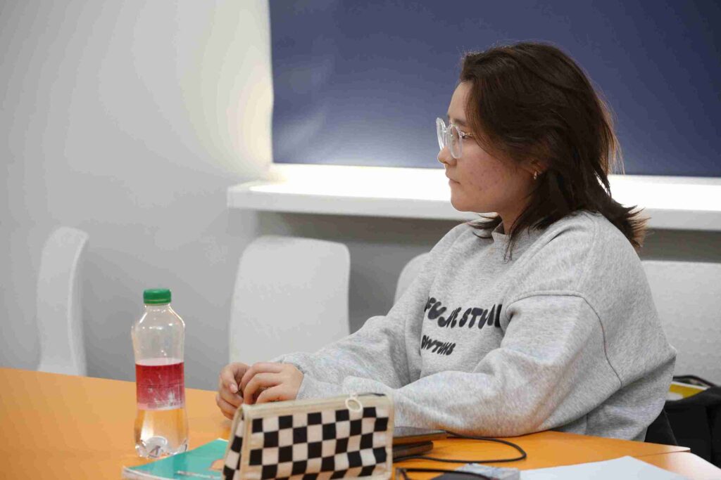 Дискуссия о проблемах общества «Склонность к расточительству» (4)