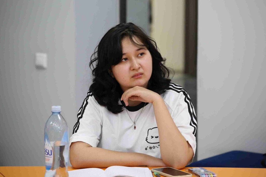 Дискуссия о проблемах общества «Склонность к расточительству» (6)