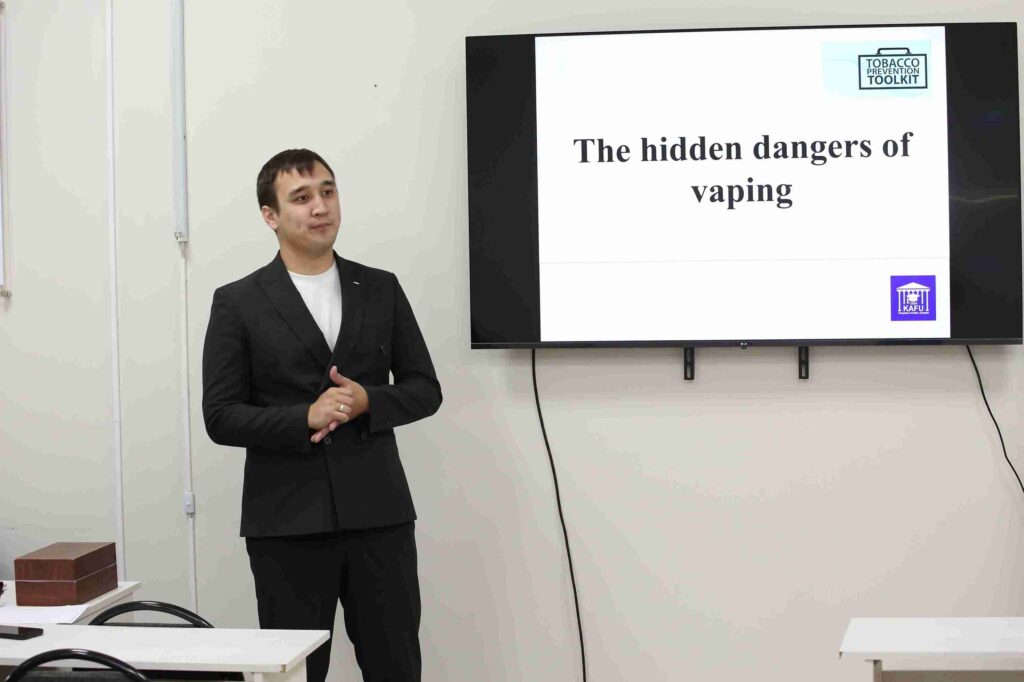 Дискуссия о проблемах общества «The Secret Dangers of Vaping» (1)