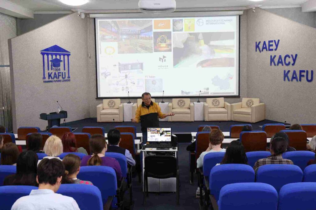 Лим Тай Тун провёл серию лекций в КАСУ (8)