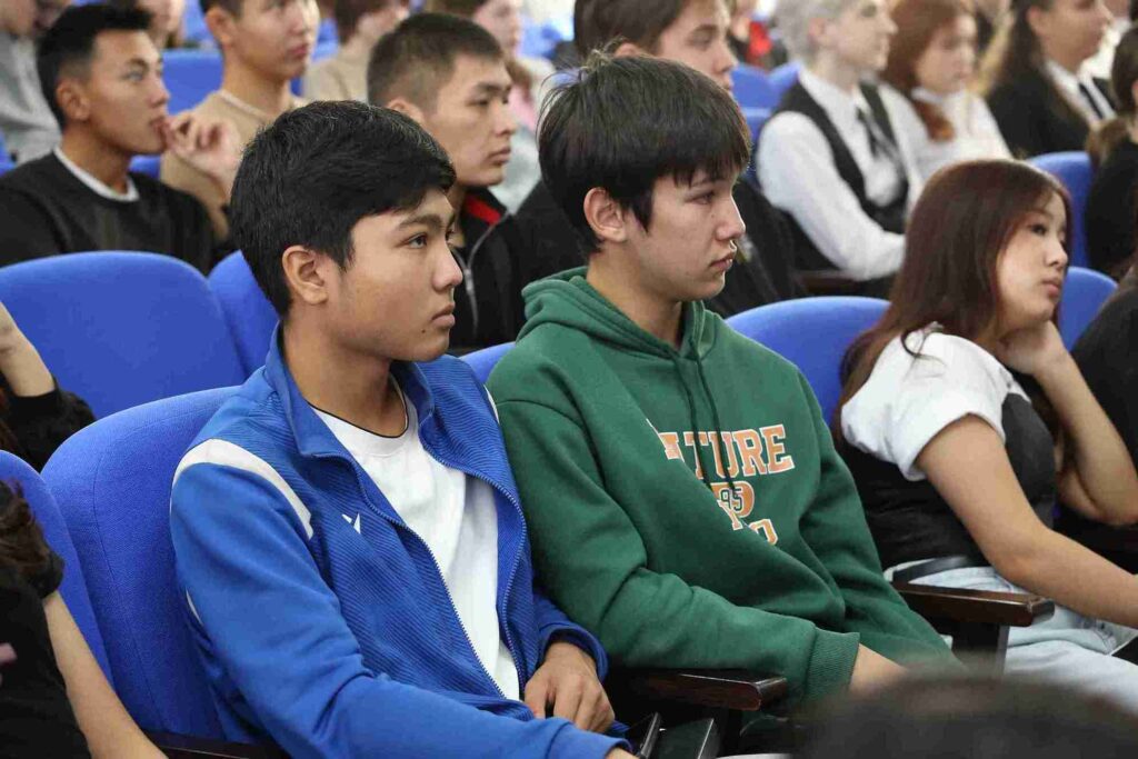 Молодежь Республики – гарантия будущего страны (14)