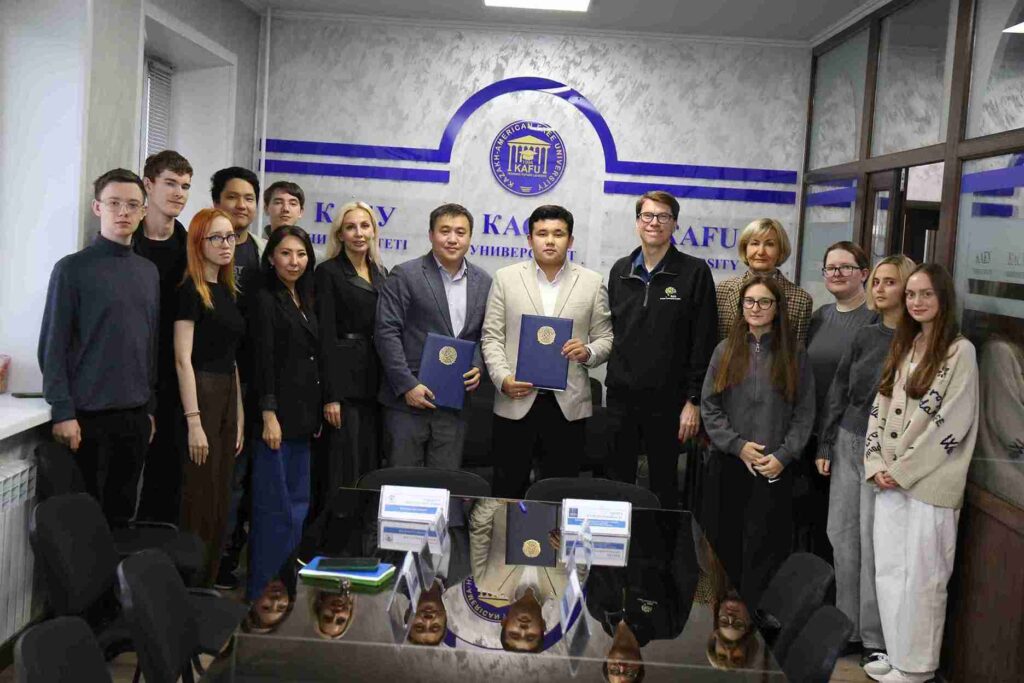 Подписан меморандум о сотрудничестве между КАСУ И «Альянсом студентов Казахстана» (2)