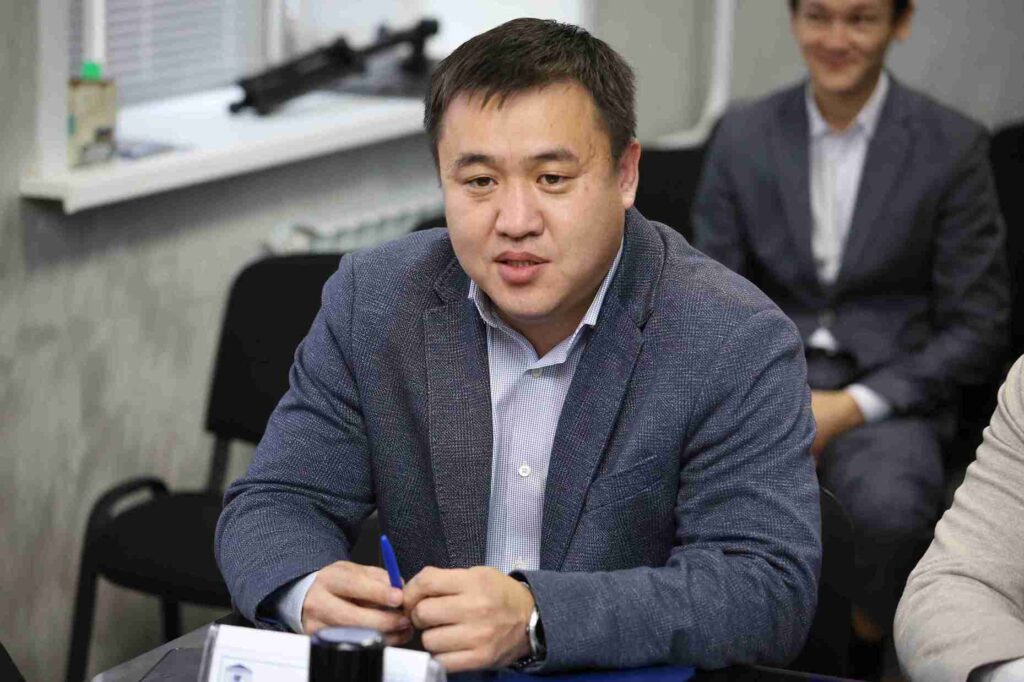 Подписан меморандум о сотрудничестве между КАСУ И «Альянсом студентов Казахстана» (8)