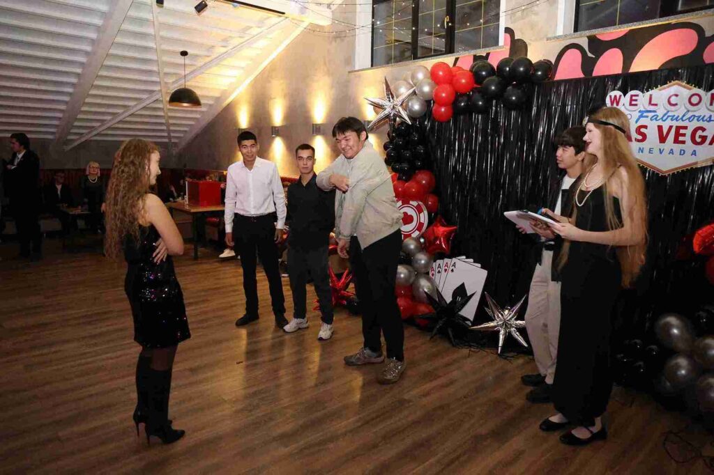 Посвящение в студенты КАСУ 2025 (12)