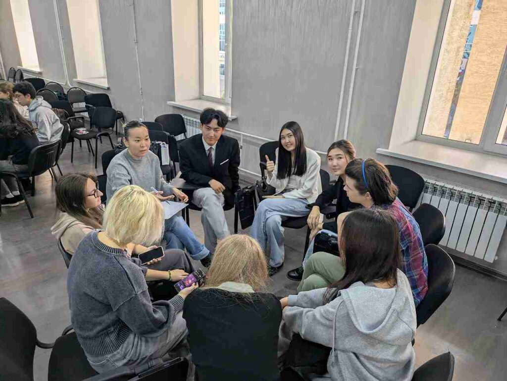 Принципы лидерства студенты КАСУ завершили международный курс (2)