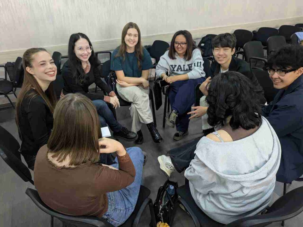 Принципы лидерства студенты КАСУ завершили международный курс (6)