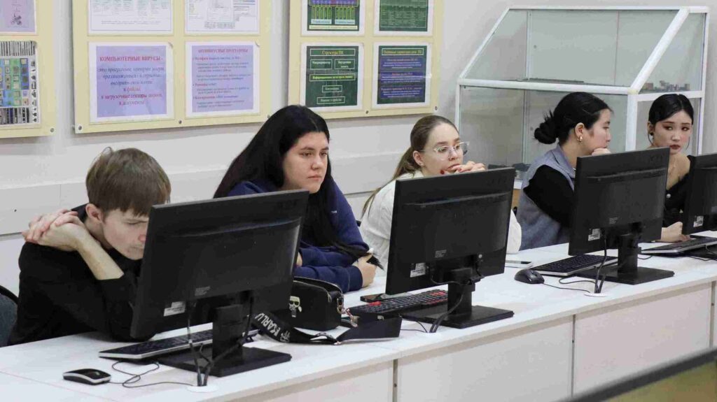 Семинар «Практические аспекты работы в системе электронных журналов и дневников для общеобразовательных школ Казахстана «Kundelik (3)