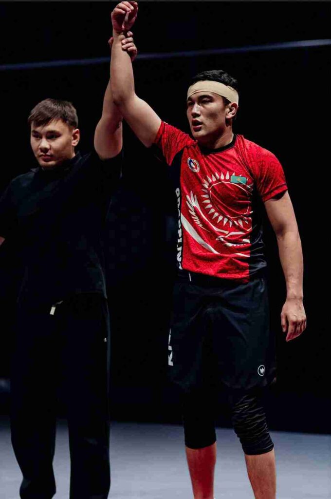 Студент КАСУ стал призёром открытого турнира AIGA Grappling (3)