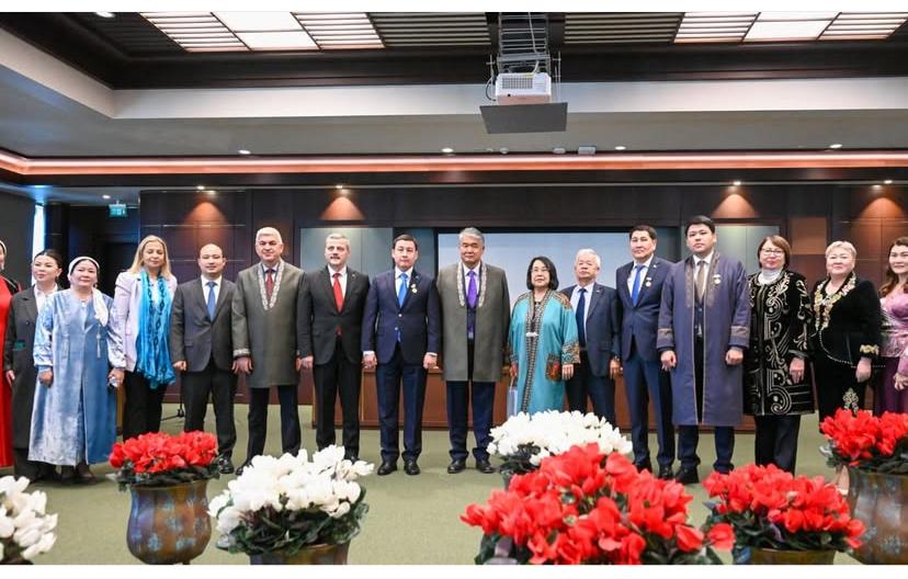 В Анкаре состоялась презентация книги «Арғықазақ мифологиясы» (1)