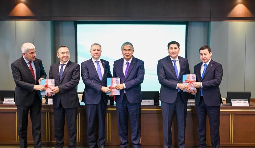 В Анкаре состоялась презентация книги «Арғықазақ мифологиясы» (10)