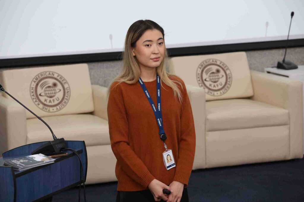 Встреча с пилотом Air Astana в КАСУ (6)