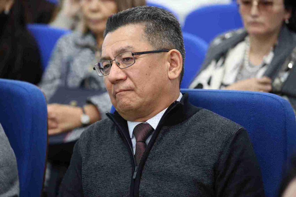 Встреча с Тай Тун Лимом в КАСУ развитие предпринимательства и устойчивых бизнес моделей (1)