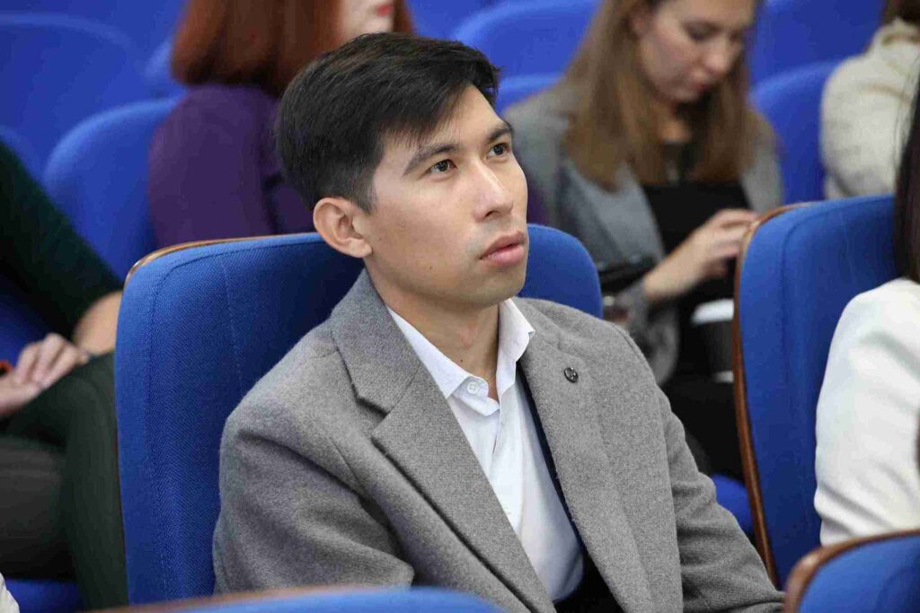 Встреча с Тай Тун Лимом в КАСУ развитие предпринимательства и устойчивых бизнес моделей (3)