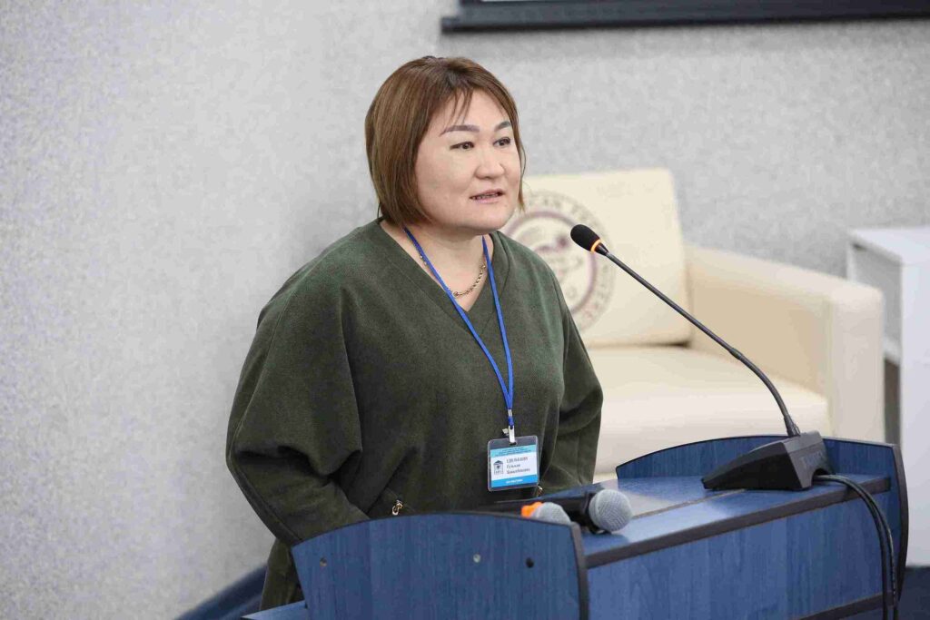 28 ноября 2025 года в КАСУ прошла Олимпиада «Полиглот» среди учащихся 10–11 классов 2