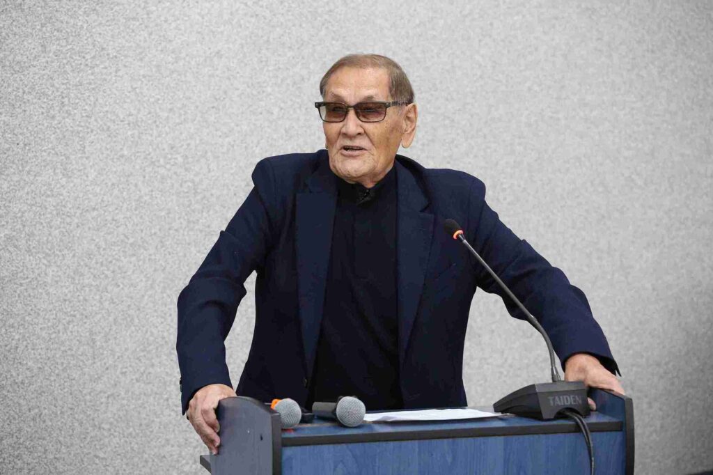 28 ноября 2025 года в КАСУ прошла Олимпиада «Полиглот» среди учащихся 10–11 классов 6