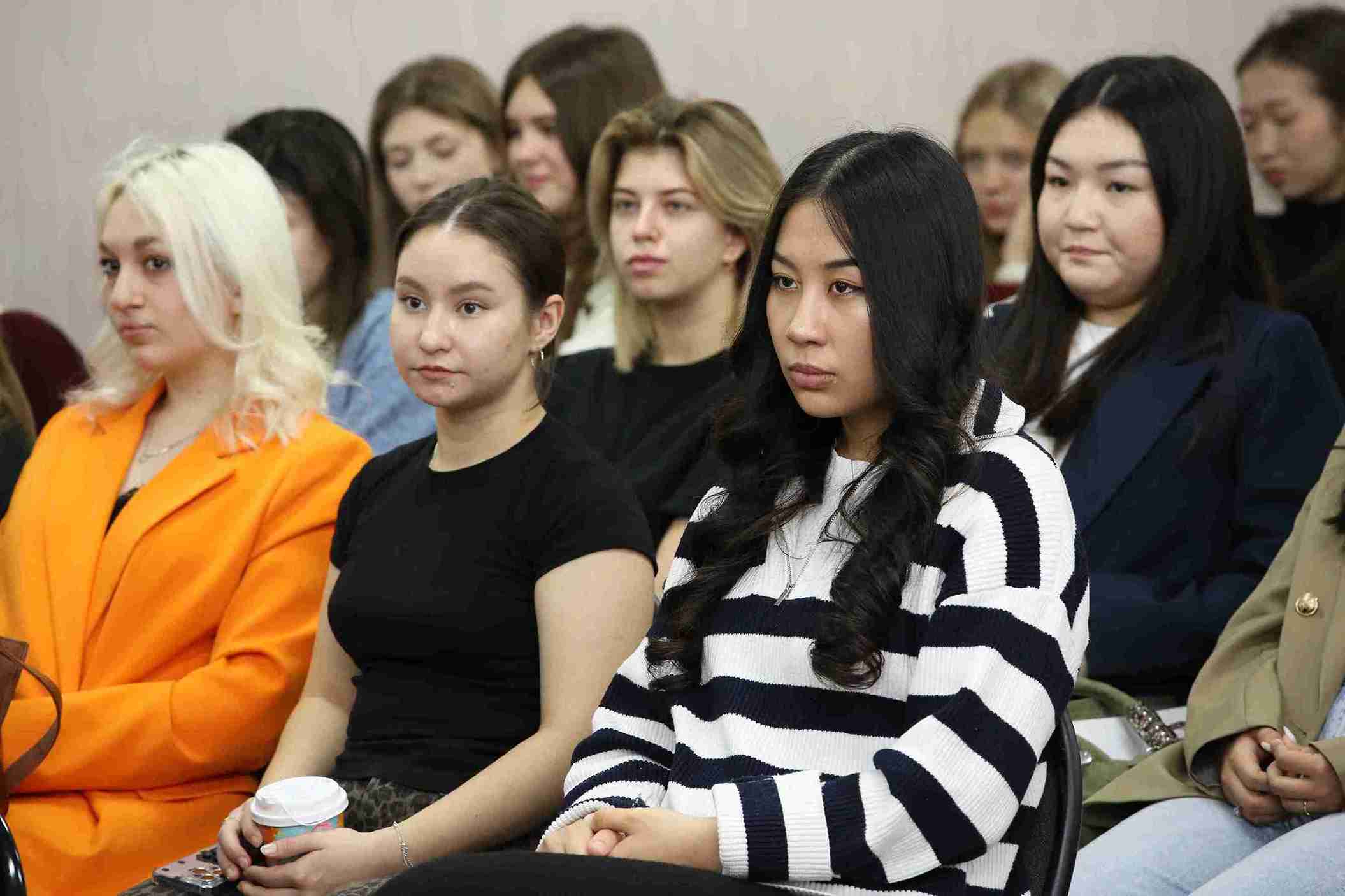 День предпринимательства в КАСУ старт уже сейчас! (17)