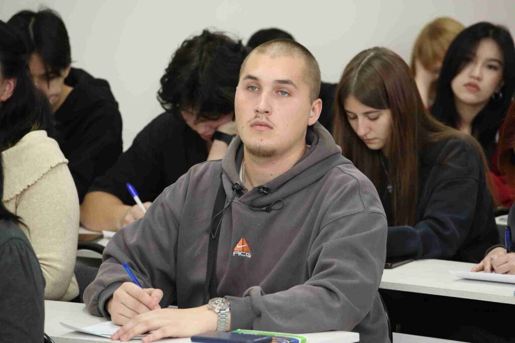 Гостевая лекция «Наставничество как ресурс развития школьной науки» (2)