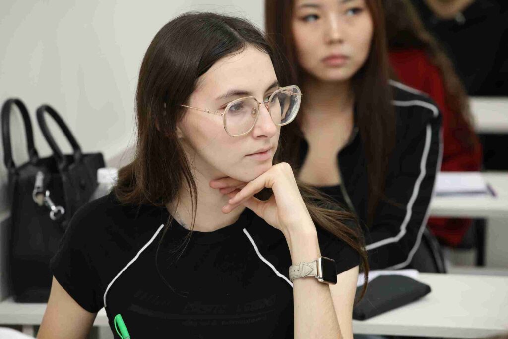 Гостевая лекция «Наставничество как ресурс развития школьной науки» (8)