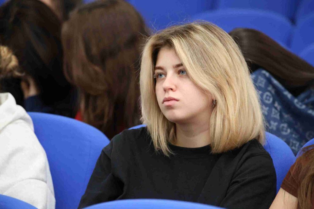 Гостевая лекция о применении искусственного интеллекта в науке состоялась в КАСУ (4)