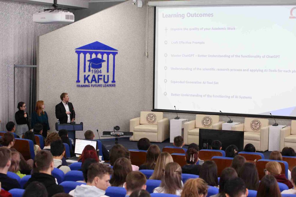 Гостевая лекция о применении искусственного интеллекта в науке состоялась в КАСУ (5)