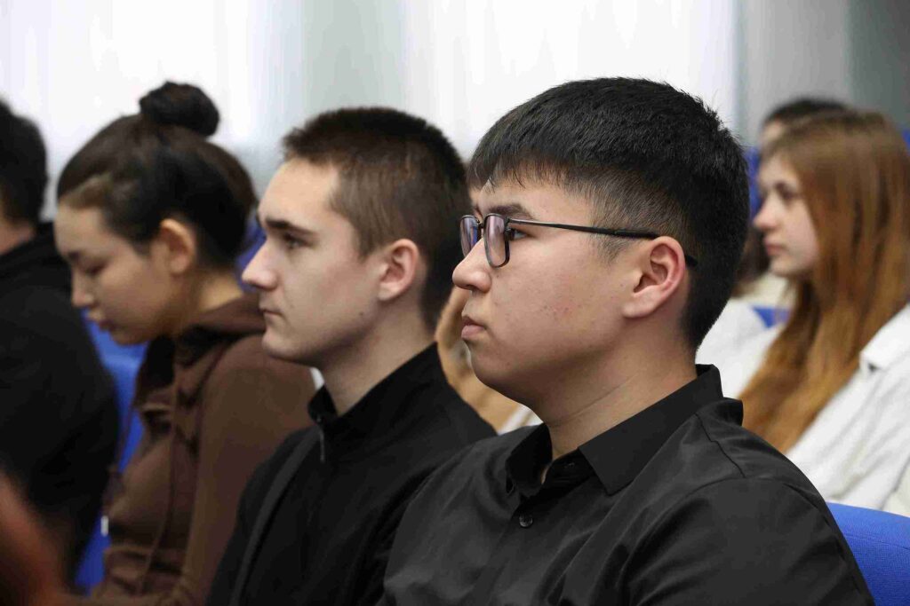 Гостевая лекция «Влияние искусственного интеллекта на международное право» (12)