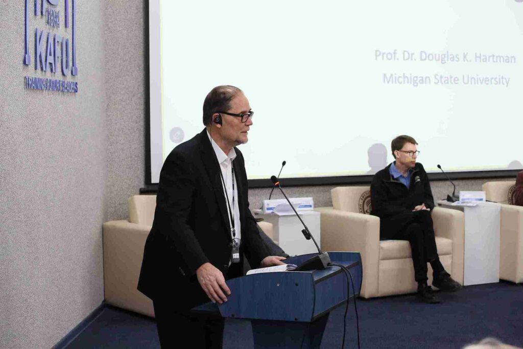 Иностранные преподаватели в КАСУ встречи, которые расширяют горизонты (23)