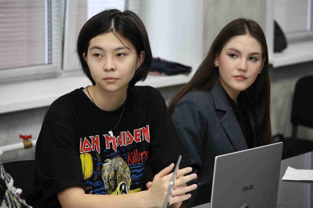 Иностранные преподаватели в КАСУ встречи, которые расширяют горизонты (34)