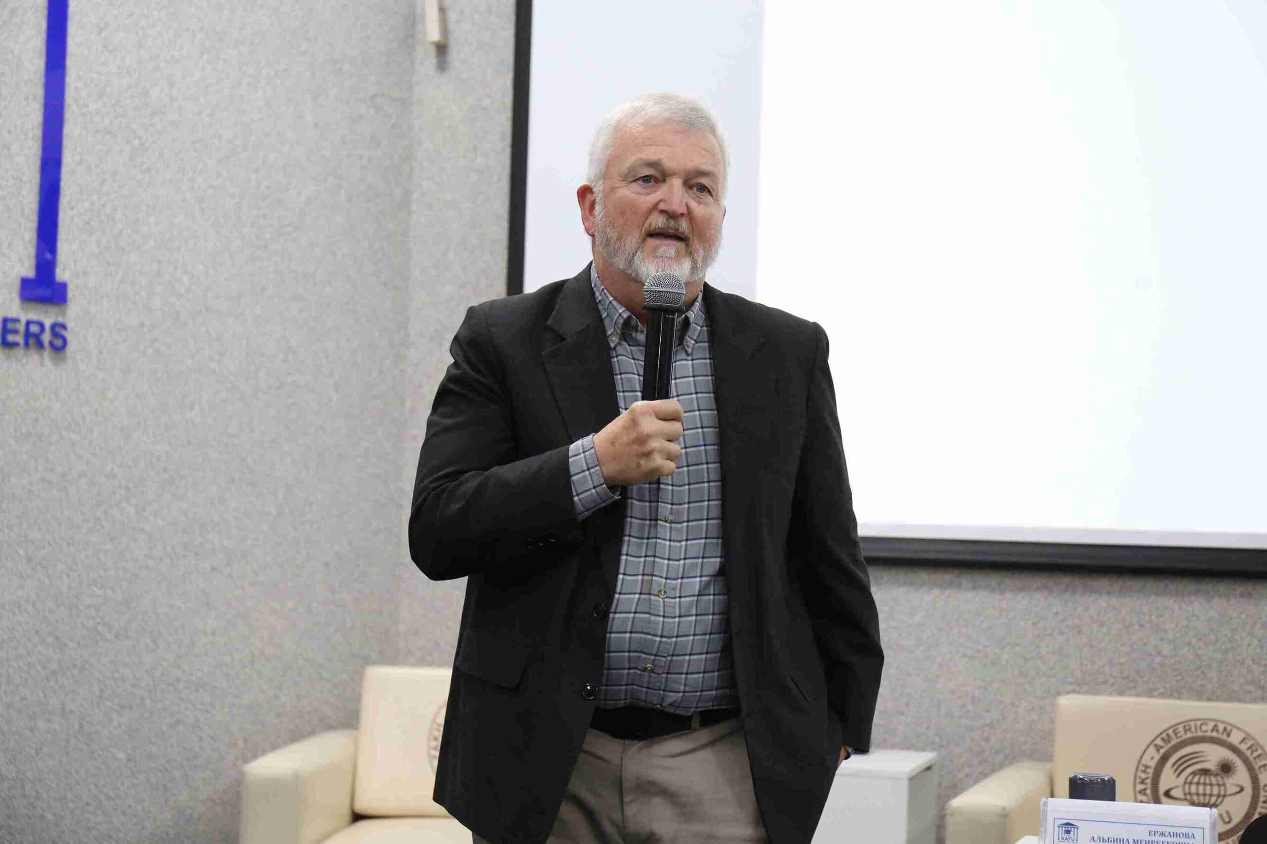 Исторический шаг для КАСУ и студенческого предпринимательства! (17)