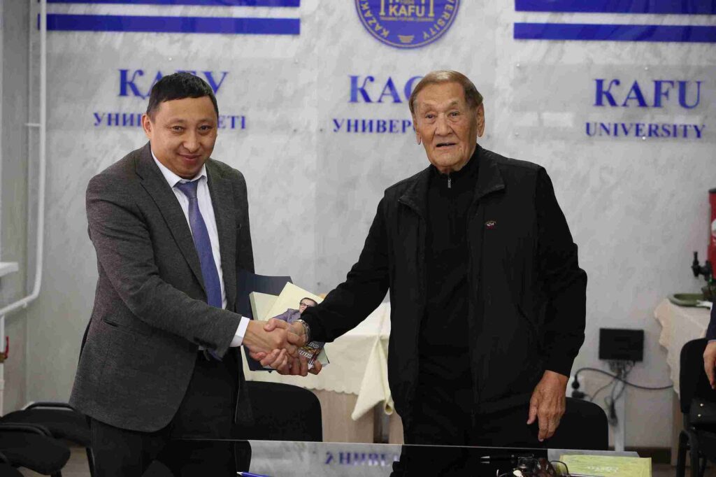 КАСУ укрепляет партнёрские связи с колледжами региона (4)