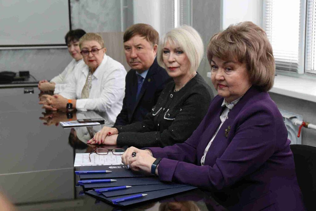 КАСУ укрепляет партнёрские связи с колледжами региона (6)