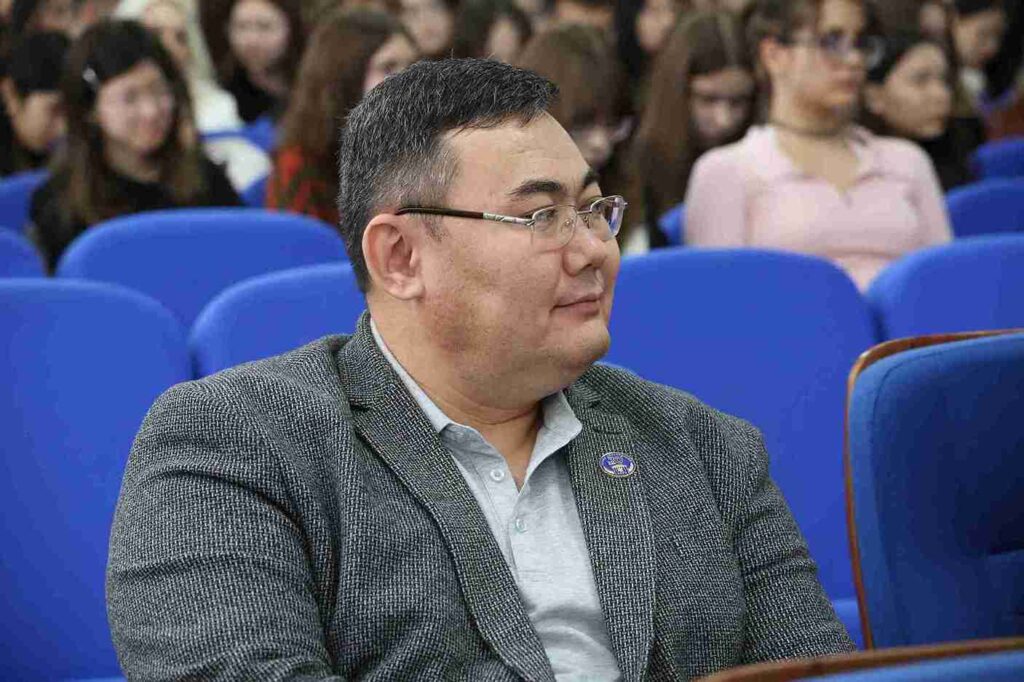 Пленарная сессия Международного научного конгресса «Гуманизация образования в цифровом мире профессиональные и этические ориентиры международного партнёрства» (24)