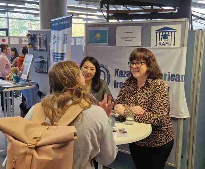 Преподаватели КАСУ приняли участие в ярмарке университетов и международных программ в Германии (3)