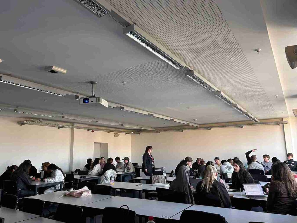 Преподаватели КАСУ приняли участие в ярмарке университетов и международных программ в Германии (5)