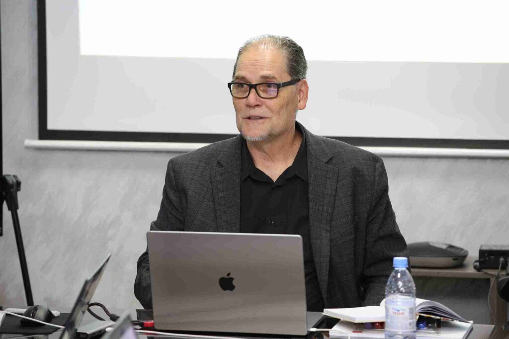 Профессор Дуглас Хартман (MSU КАСУ) провёл четырёхдневный семинар “AI ON CAMPUS LEVELING UP YOUR GAME” (2)