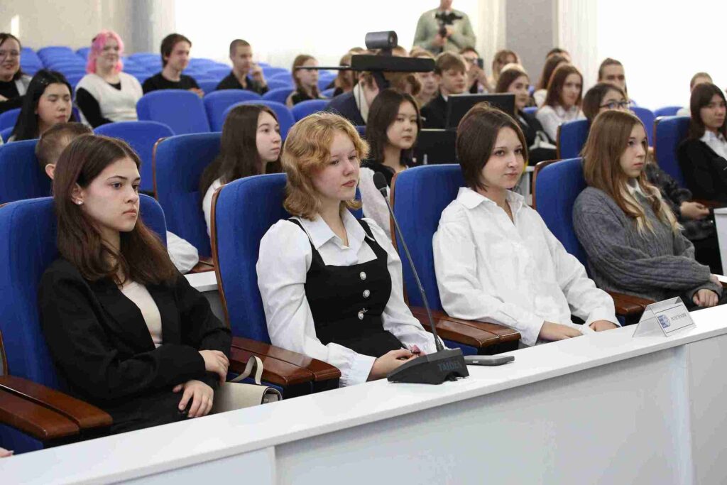 Seminar «NEXTGEN SCHOLARS» (20)