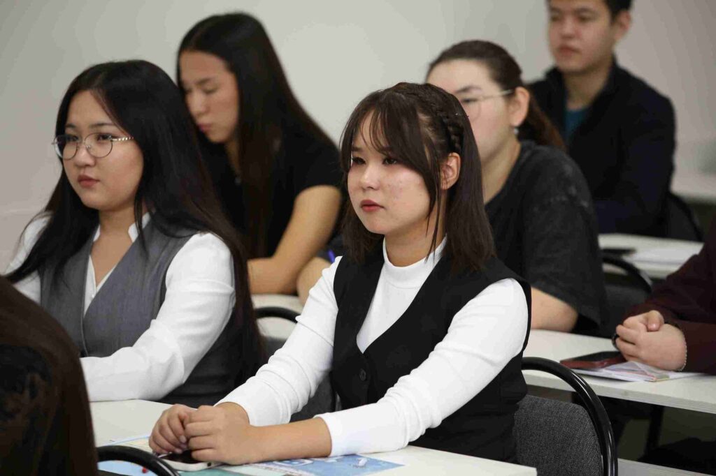 Семинар практикум «Искусственный интеллект в преподавании казахского языка новые подходы, инструменты и вызовы» (9)