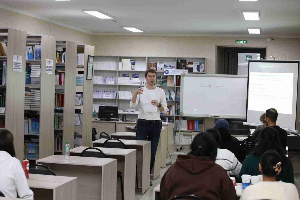 Серия научных семинаров «От письма к лидерству: ключевые компетенции начинающих исследователей» (1)