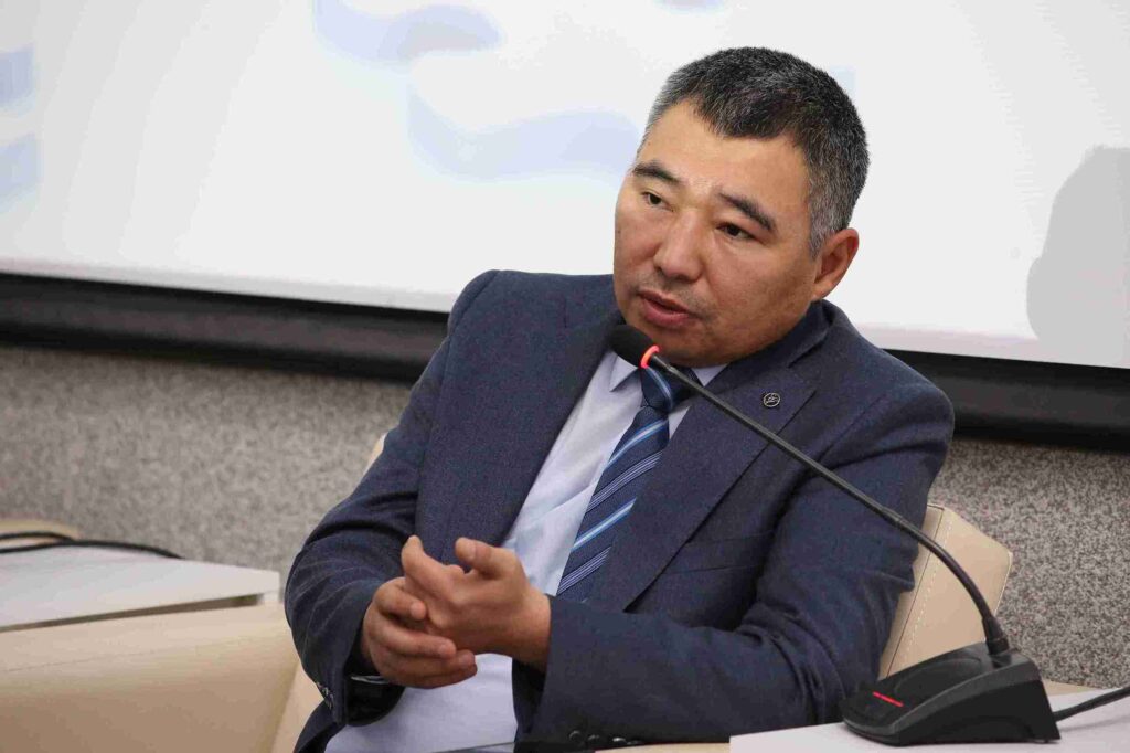 В КАСУ прошла встреча с представителями Департамента Агентства РК по делам государственной службы по ВКО (15)